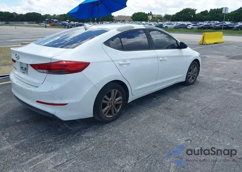2017 Hyundai Elantra Value Edition из США, поврежденный, VIN 5NPD84LF4HH143596